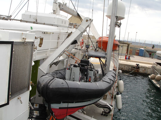 06-raibow-warrior-16