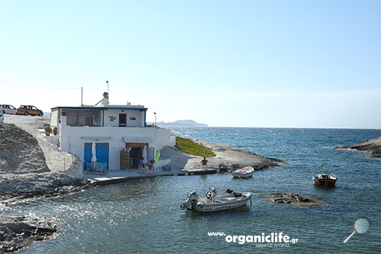 agios-konstantinos-milos-2