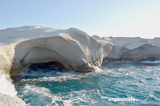 sarakiniko-milos-15